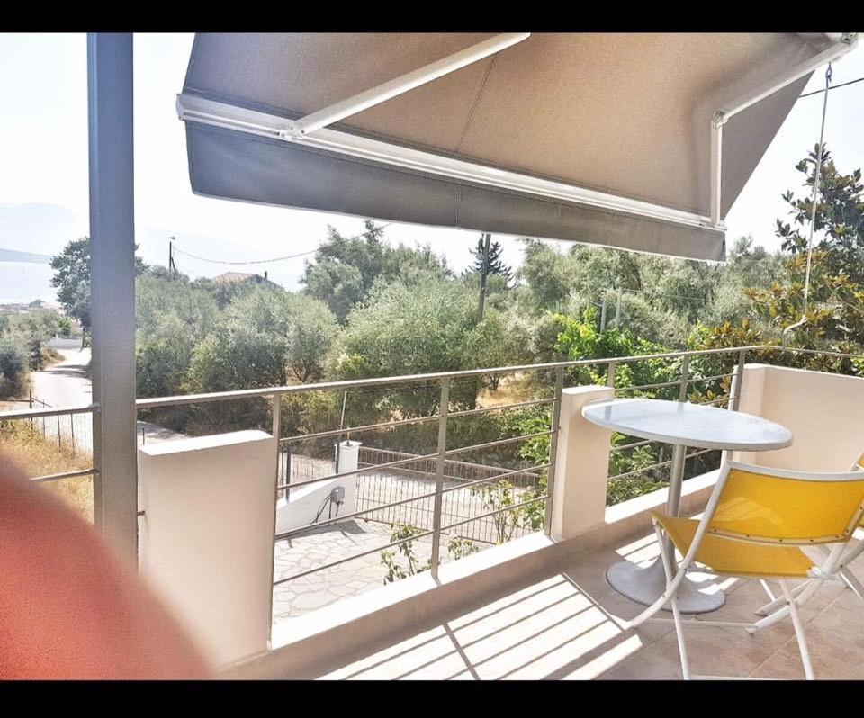 Casa Blu Apartment Nikiana Bagian luar foto