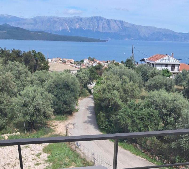 Casa Blu Apartment Nikiana Bagian luar foto