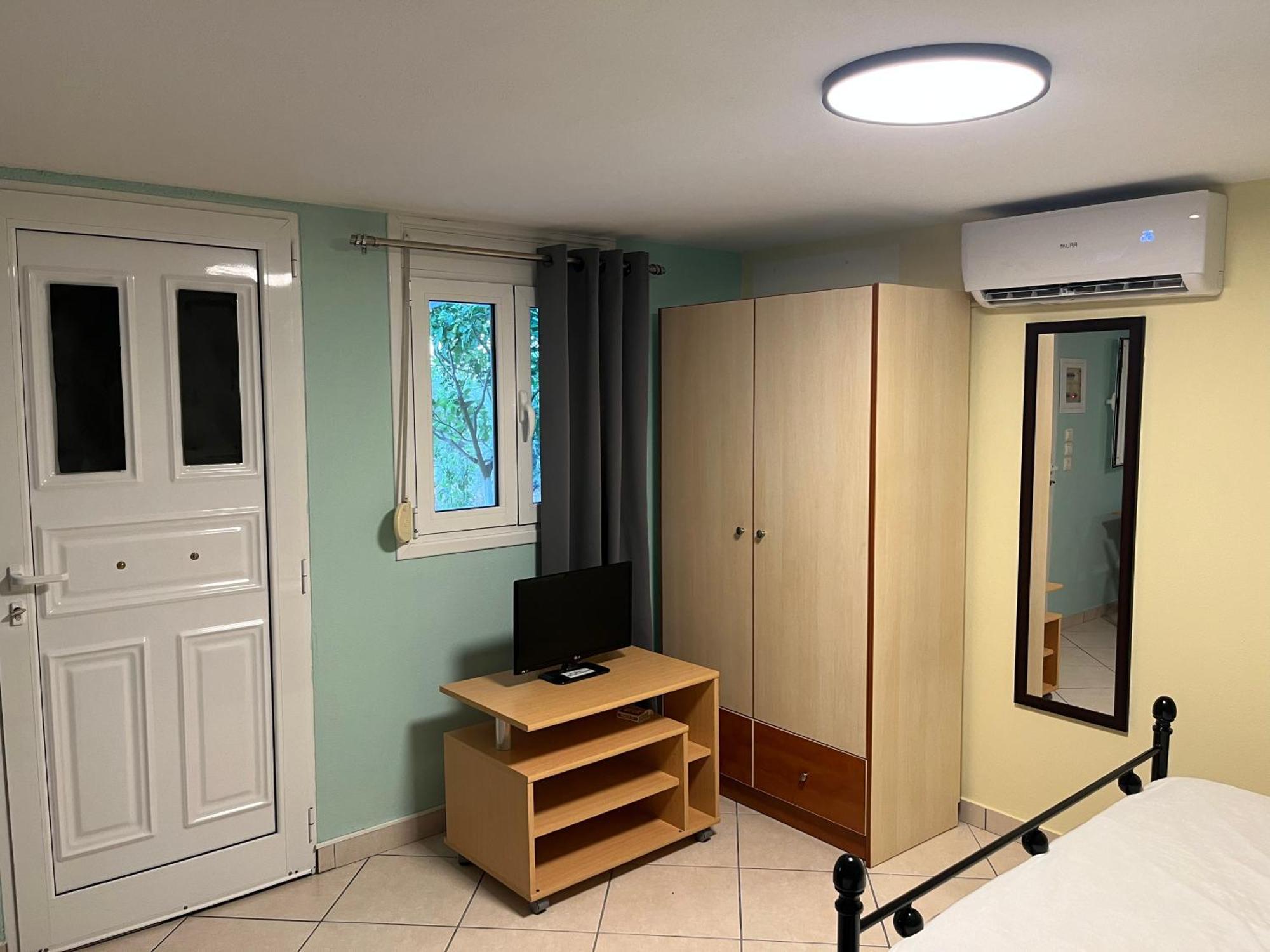 Casa Blu Apartment Nikiana Bagian luar foto
